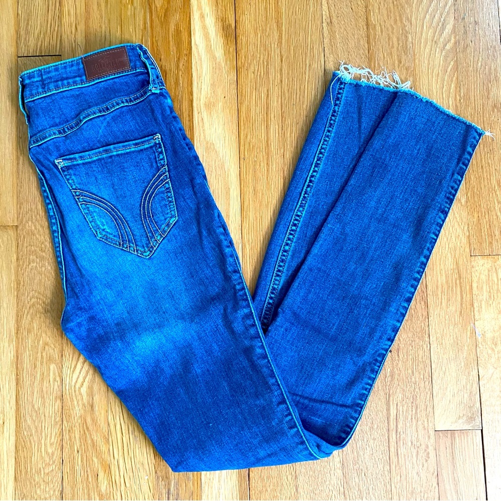 Hollister Ultra High Rise Denim classic stretch